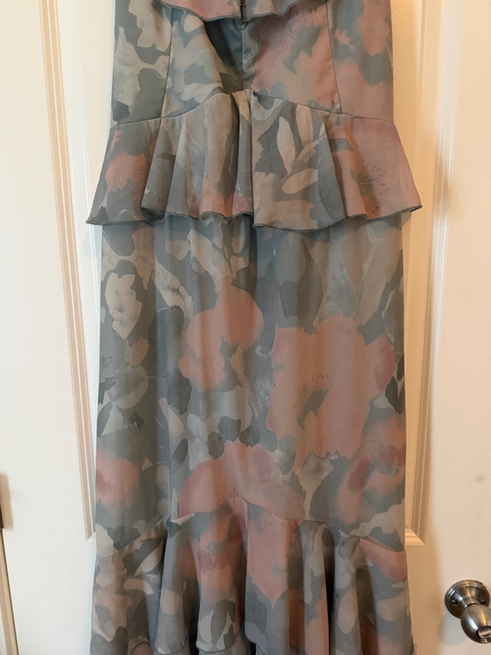Show Me Your MuMu Floral Ruffle V-Neck Maxi Dress in Dusty Rose and Sage - Picture 2 of 5
